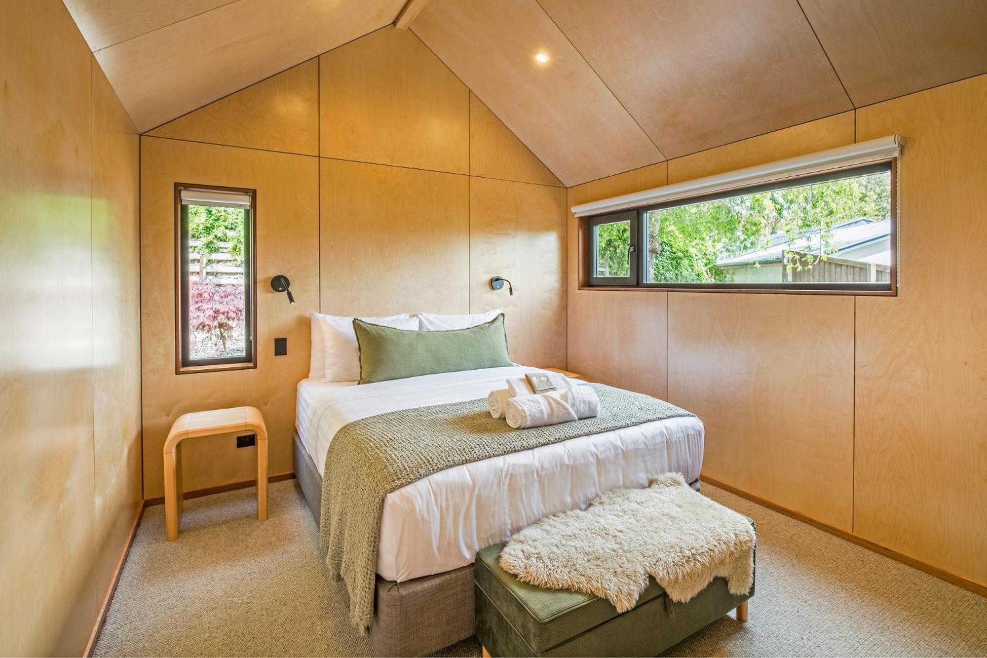 Walnut On Russell Villa Wanaka Ngoại thất bức ảnh